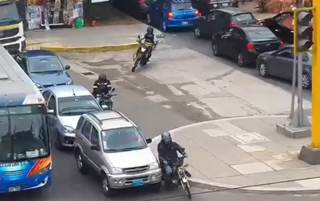 San Isidro: serenos detienen a peligrosos delincuentes tras intensa persecución