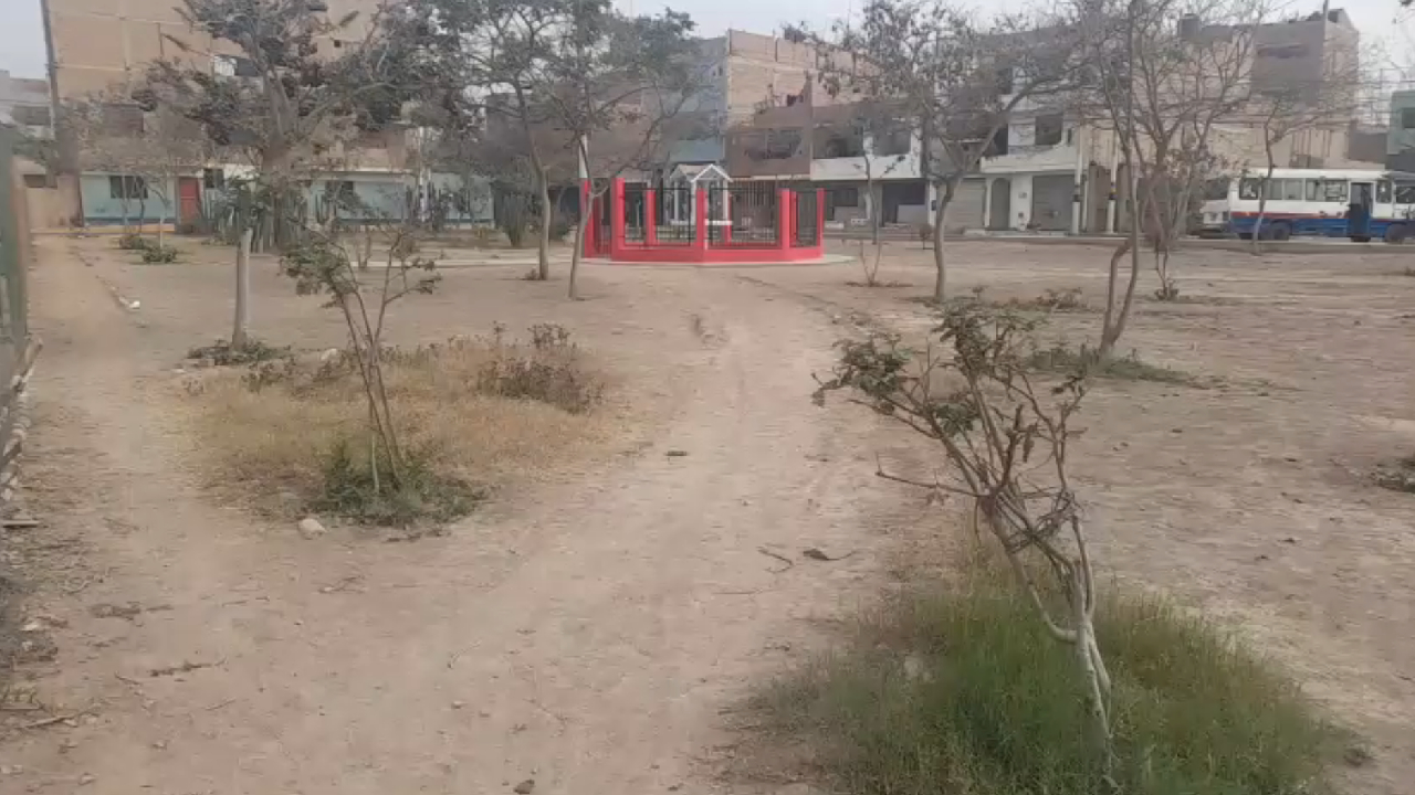 San Martín de Porres: reportan que el parque Santa Rosa se encuentra en estado deteriorado [VIDEO]