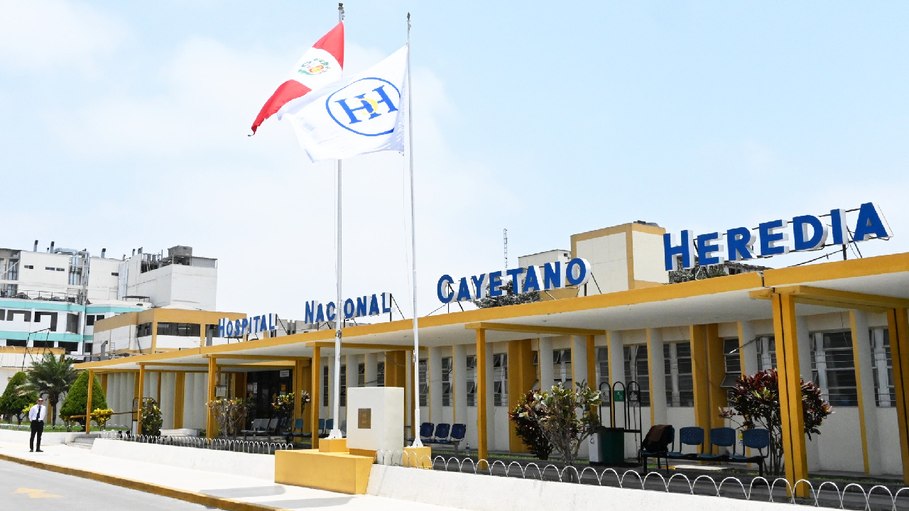Hospital Cayetano Heredia: adulta mayor de 85 años se sometió a prueba de endoscopia